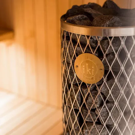 Scandinavian Deluxe House With Private Sauna At Kamppi *