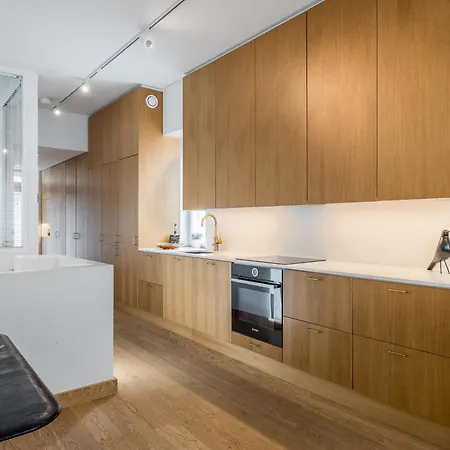 Scandinavian Deluxe House With Private Sauna At Kamppi هلسنكي