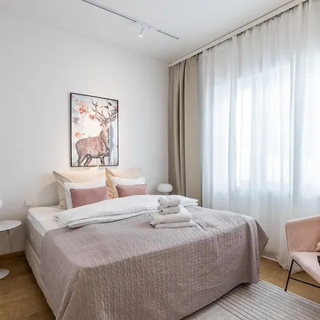 Scandinavian Deluxe House With Private Sauna At Kamppi Apartment *