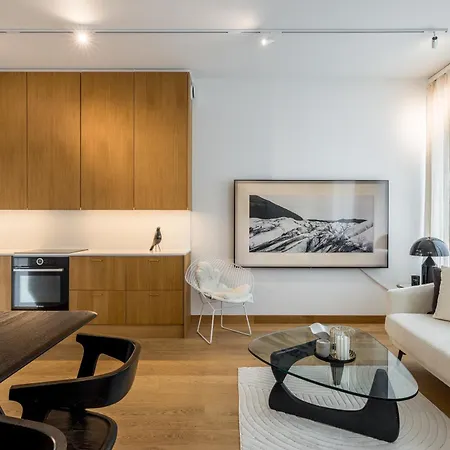 Scandinavian Deluxe House With Private Sauna At Kamppi