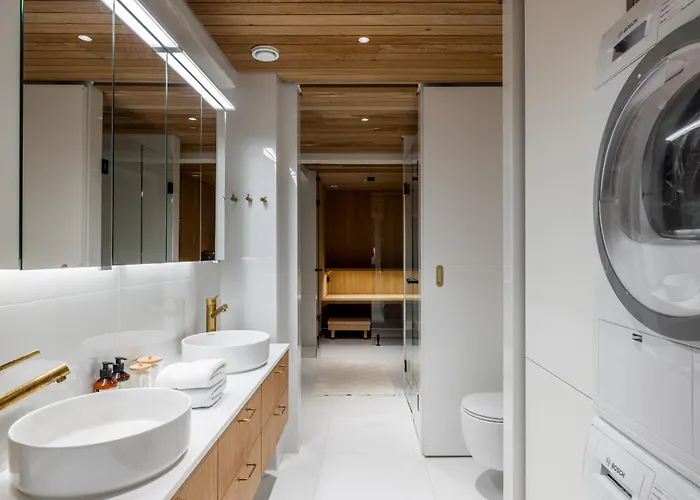 Huoneisto Scandinavian Deluxe House With Private Sauna At Kamppi Helsinki