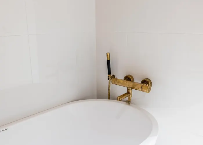 Scandinavian Deluxe House With Private Sauna At Kamppi Helsinki